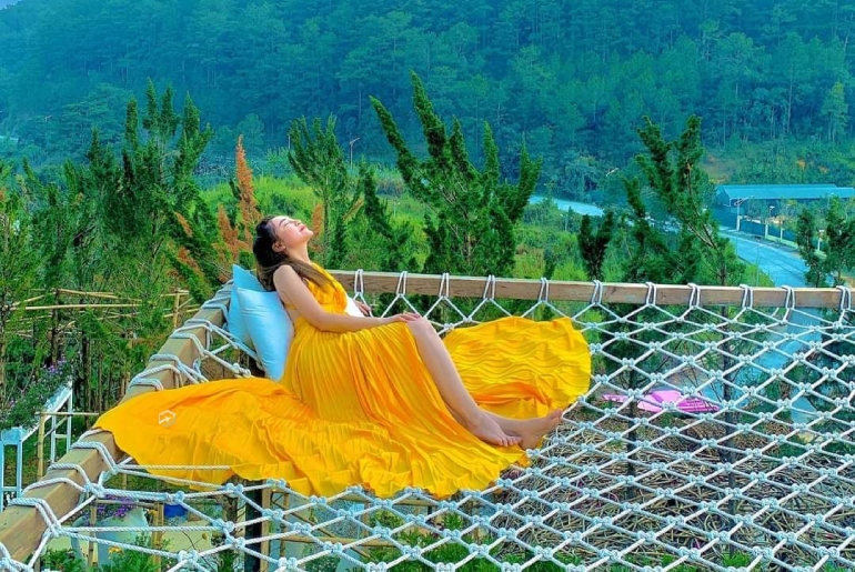 Quán cafe Xứ sở thần tiên Đà Lạt - Thiên đường sống ảo quên lối về