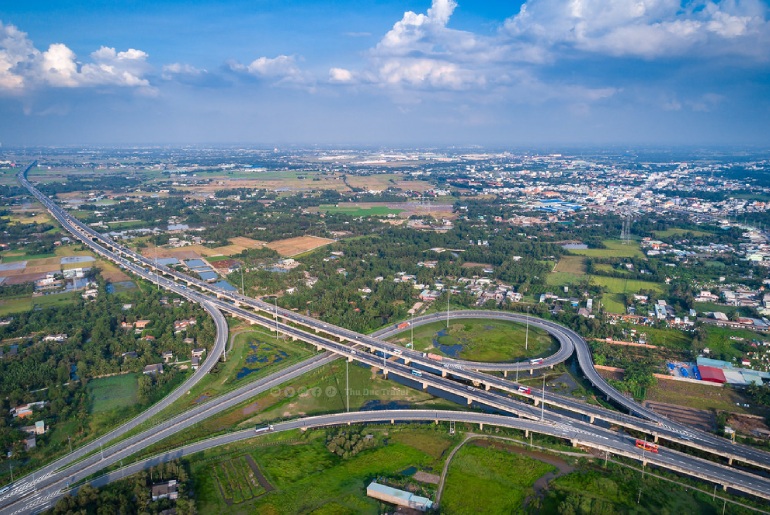 Phương Tiện Di Chuyển Khi Đi Du Lịch THÀNH PHỐ HỒ CHÍ MINH