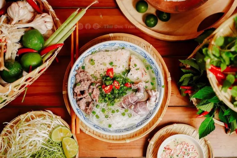 Bún Quậy Phú Quốc – Đặc Sản Trứ Danh Của Đảo Ngọc