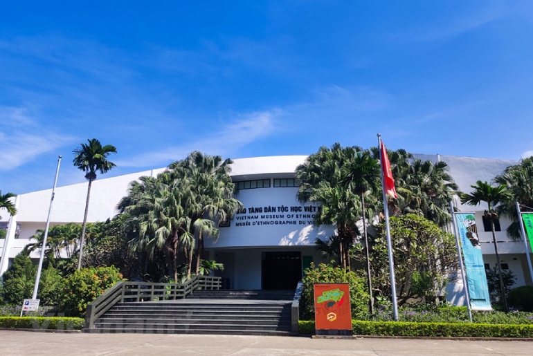 Tour du lịch Hà Nội - Ninh Bình - Hạ Long - Yên Tử 3 ngày 2 đêm