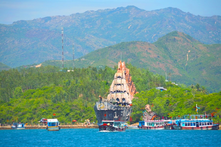 Tour du lịch Nha Trang 4 đảo - Vinwonder 1 ngày - du lịch biển đảo