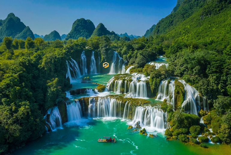 Du lịch Hà Giang - Đồng Văn - Cao Bằng - Thác Bản Giốc - Ba Bể 5 ngày 4 đêm